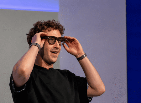 mark-zuckerberg-smart-glasses